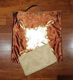 スカーフ柄トートバッグ&ポーチ