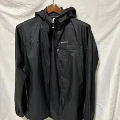patagonia フーディニジャケット メンズ 黒 Sのサムネイル