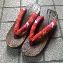 レディース　木製下駄　鼻緒　赤　うさぎ　花柄