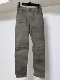 GU キッズ　カーキ　オリーブグリーン 長ズボン 150