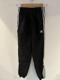 Item thumbnail for item c1c9ec37-ffd9-414f-ac2a-d53dc1d5b2df