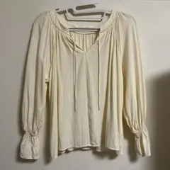 【未使用品】ブラウス トップス COLLAGE GALLARDAGALANTE
