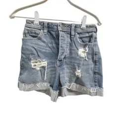9 Hollister デニムショートパンツ