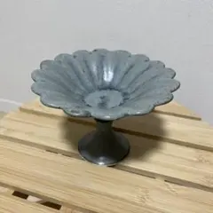 吉沢寛郎さん　花びら型 陶器プレート 約15cm
