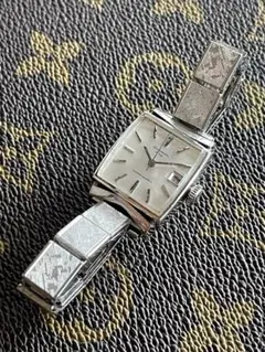 Item thumbnail for item 5d1d9909-81c9-438c-aaf9-55f8b2bb96c2