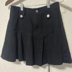 プリーツスカート
