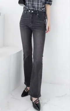 clear ミドルライズフレアデニムパンツ　sサイズ