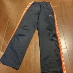 150 NIKE ズボン