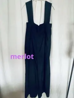 merlot メルロー　ブラックサロペット・オーバーオール　フリーサイズのサムネイル