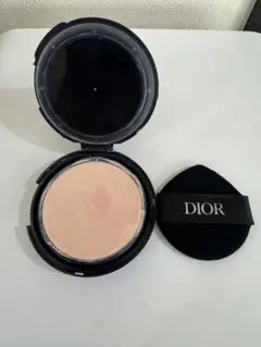 ディオールスキン フォーエヴァー イドラ グロウ クッション