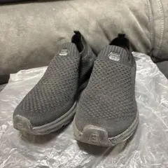 ブラック ニット スリッポンスニーカー 25.5cm