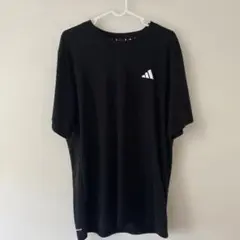 adidas ブラック Tシャツ