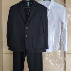ユニクロ　１４０サイズ　スーツセット　紺色　卒業式
