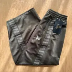 2025年最新】needles トラックパンツ ヒザデルの人気アイテム - メルカリ