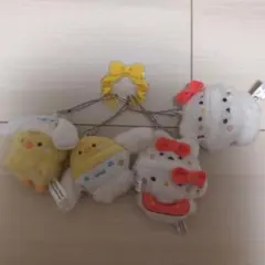 サンリオ ハローキティ シナモロール ぬいぐるみ キーチェーン ガチャ