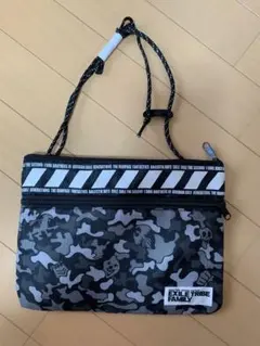 EXILE TRIBE FAMILY ファンクラブ特典 ダブルファスナーポーチのサムネイル