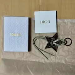 Dior ディオール ノベルティ 星 スター チャーム キーホルダー