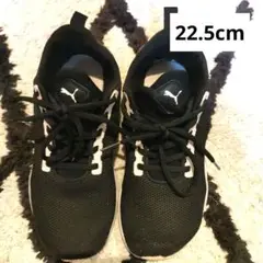 Puma ブラック/ピンク スニーカー