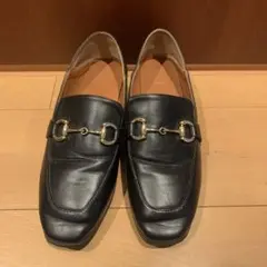 ブラックローファー ゴールド金具付き