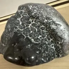 千軒石。天然石 水石 黒色 不規則な形状 - メルカリ