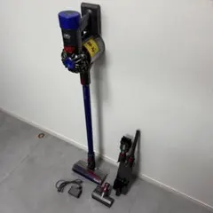 【ジャンク品】ダイソン 掃除機 dyson v7 fluffyのサムネイル