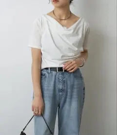 新品未使用タグ付き 2wayショルダードレープTシャツのサムネイル