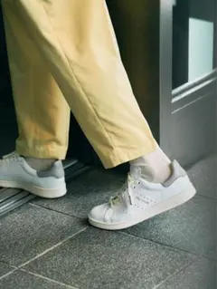 スタンスミス Tomorrowland別注