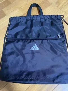 『値下げ』adidas 黒 ナップザック ドローストリング式のサムネイル