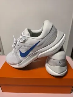 NIKE ボメロプラス　27センチ　インソール無し NIKE ボメロプラス 27センチ インソール無し - メルカリ