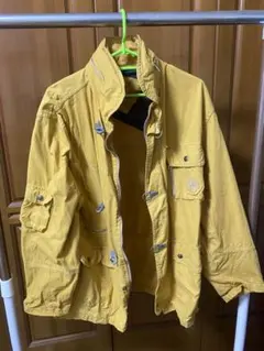 イエロー ミリタリージャケット ポケット付き