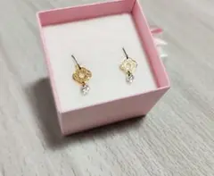 ゴールドクリスタルフープピアス