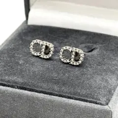 2026年最新】PETIT cd ミニ スタッドピアスの人気アイテム - メルカリ