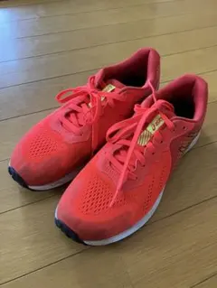 アシックス　ランニングシューズ 24.5cm レーザービーム 1154A171