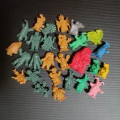 2025年最新】怪獣消しゴムの人気アイテム - メルカリ