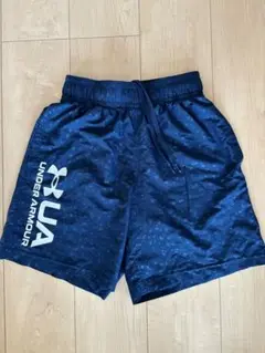 1 UNDER ARMOUR ネイビー SM/165 ショートパンツ