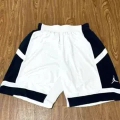 Item thumbnail for item b1cb356f-94c9-42fb-bd9c-bce74220212b