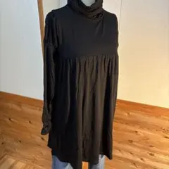 黒クシュクシュ長袖タートルネック チュニック新品未使用Mサイズ単品S4029