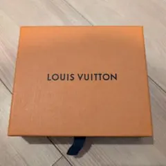 LOUIS VUITTON 空箱　ギフトボックス　オレンジ