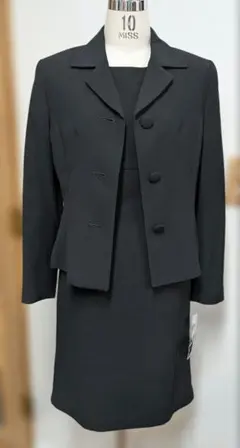 未使用　ブラックフォーマル　ワンピーススーツ