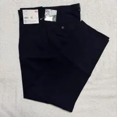 未着用　UNIQLO 感動タックパンツ〈79cm〉のサムネイル
