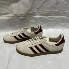 新品 アディダスadidas ガゼル GAZELLE 27cm 白あずき色