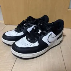 NIKE／エアフォース1 '07 LV8 パンダ AIR FORCE／20cm