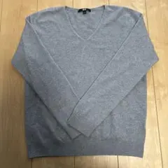 ユニクロ Vネックニット カシミヤ　グレー Lサイズ