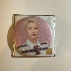 SEVENTEEN セブチ holiday 缶バッジ　12種 コンプリート NEWS | SEVENTEEN Japan official site