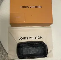 LOUIS VUITTON ルイ・ヴィトン　ドップキット　モノグラムエクリプス