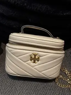 Item thumbnail for item 838306a4-3e88-4800-97b3-2fc59bb1c2c6