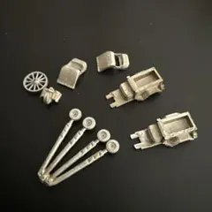 ［ジャンク］ジオラマ　ホワイトメタル　模型パーツ（ガレージキット）部品のサムネイル