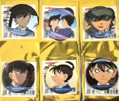 工藤新一7点 復刻デザイン缶バッジ 公式アプリ コナンランド - メルカリ