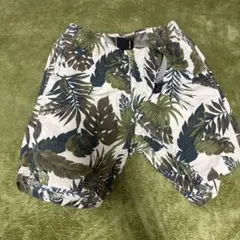 GRAMICCI 葉柄ショートパンツ