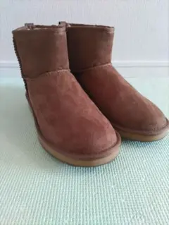 Item thumbnail for item 99a5b9dc-71ce-44b6-980b-185b8cde9934